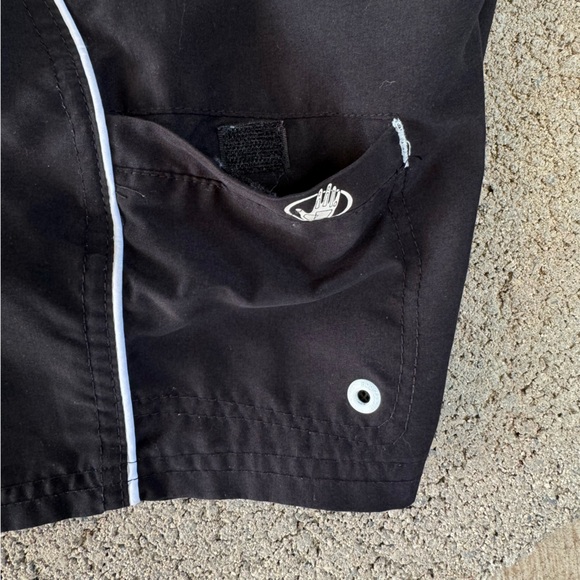 BODY GLOVE WOMEN’S SWIM BLACK BOARD SHORTS SIZE M - Picture 9 of 13